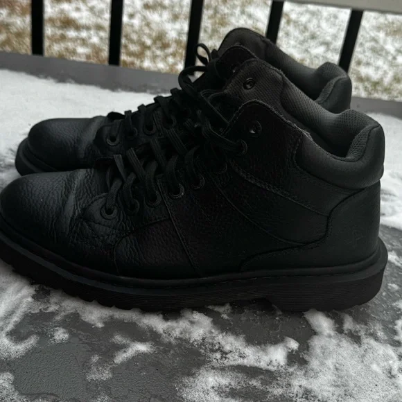 Dr. Martens Harris Black Leather Sneakers Size 10 - Picture 7 of 16